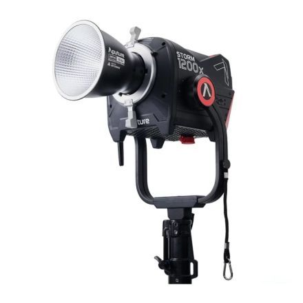 Aputure Storm 1200x