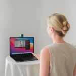 OBSBOT MEET 2 Aurora Grün Videokonferenz