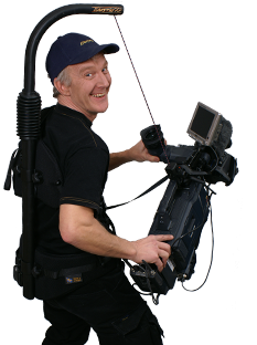 Easyrig 3 mit Gimbal-Weste über beide Schultern